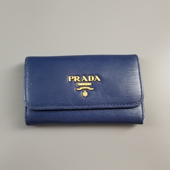 PRADA Beautiful Classic Key Holder wallet/Italy - Picture 1 of 16